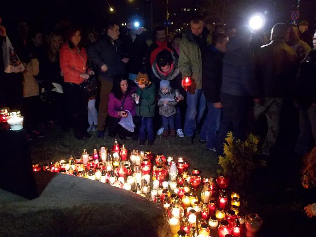 Legionowo: Wieczorne zamieszki pod gmachem policji