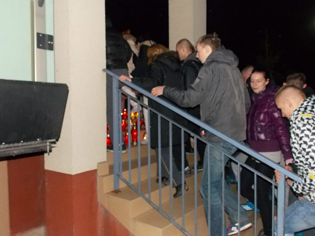 Legionowo: Wieczorne zamieszki pod gmachem policji