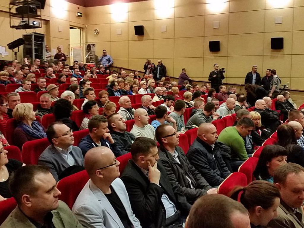 Debata o bezpieczeństwie: Kibice 