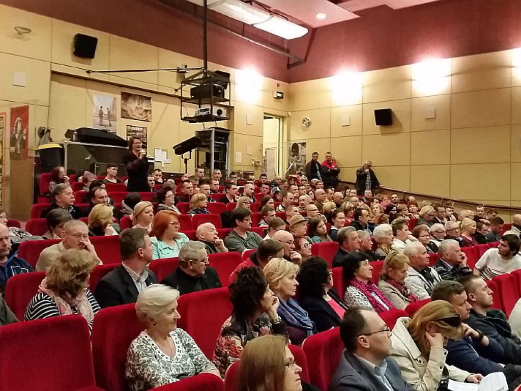 Debata o bezpieczeństwie: Kibice 
