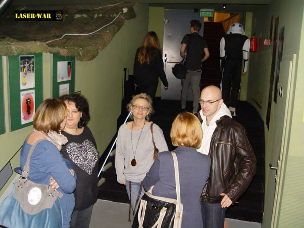 Legionowo: Lasery i satyra w jednym stoją domu
