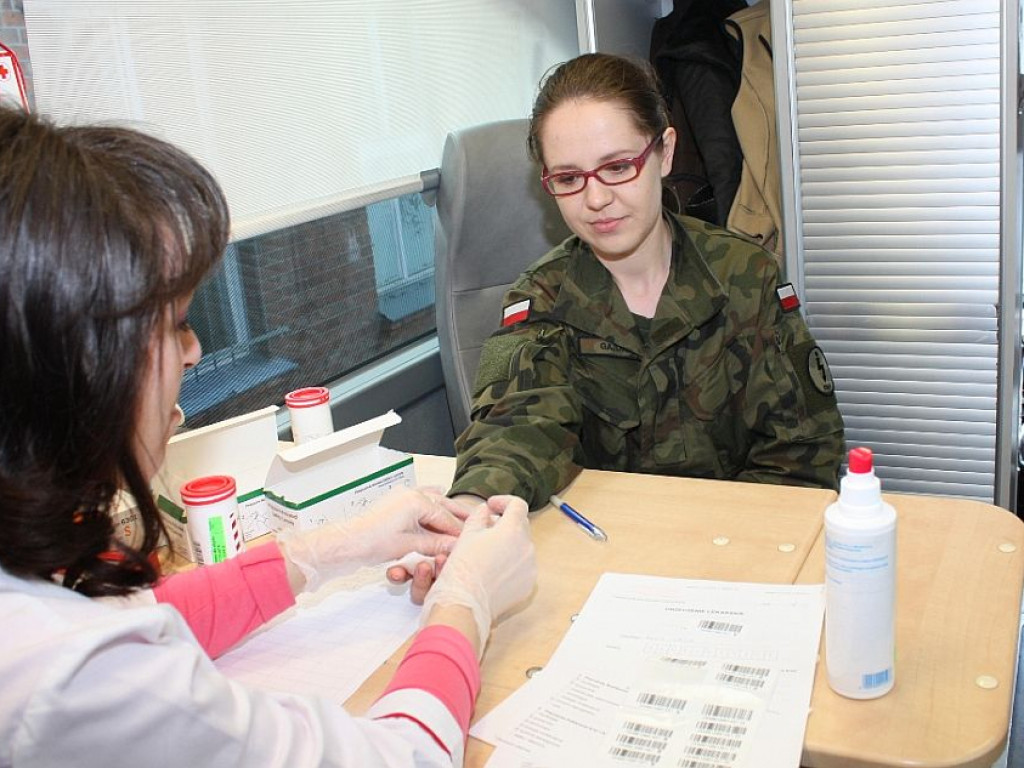 Zegrze: Żołnierze oddali ponad 17 litrów krwi