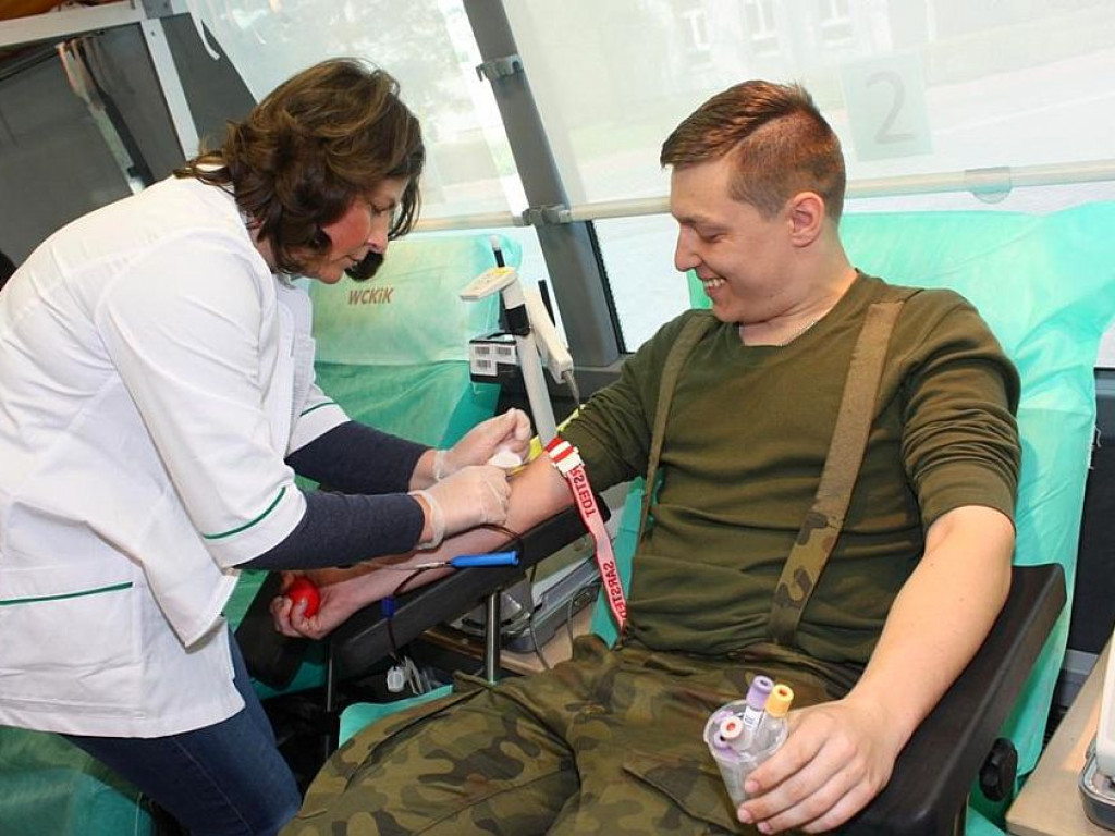 Zegrze: Żołnierze oddali ponad 17 litrów krwi