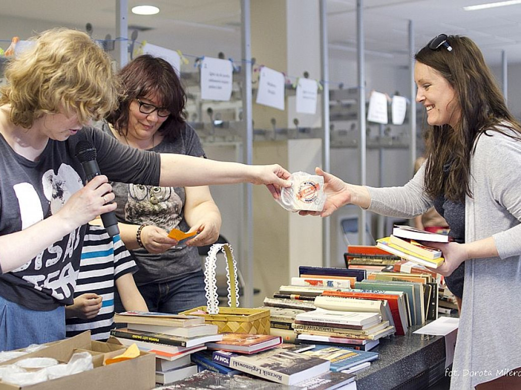 Legionowo: Wymieniali się książkami