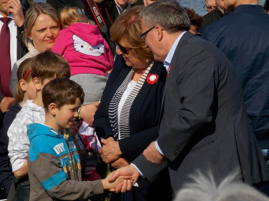 Zegrze Płd: Piknik WOPR - gość specjalny Prezydent Komorowski
