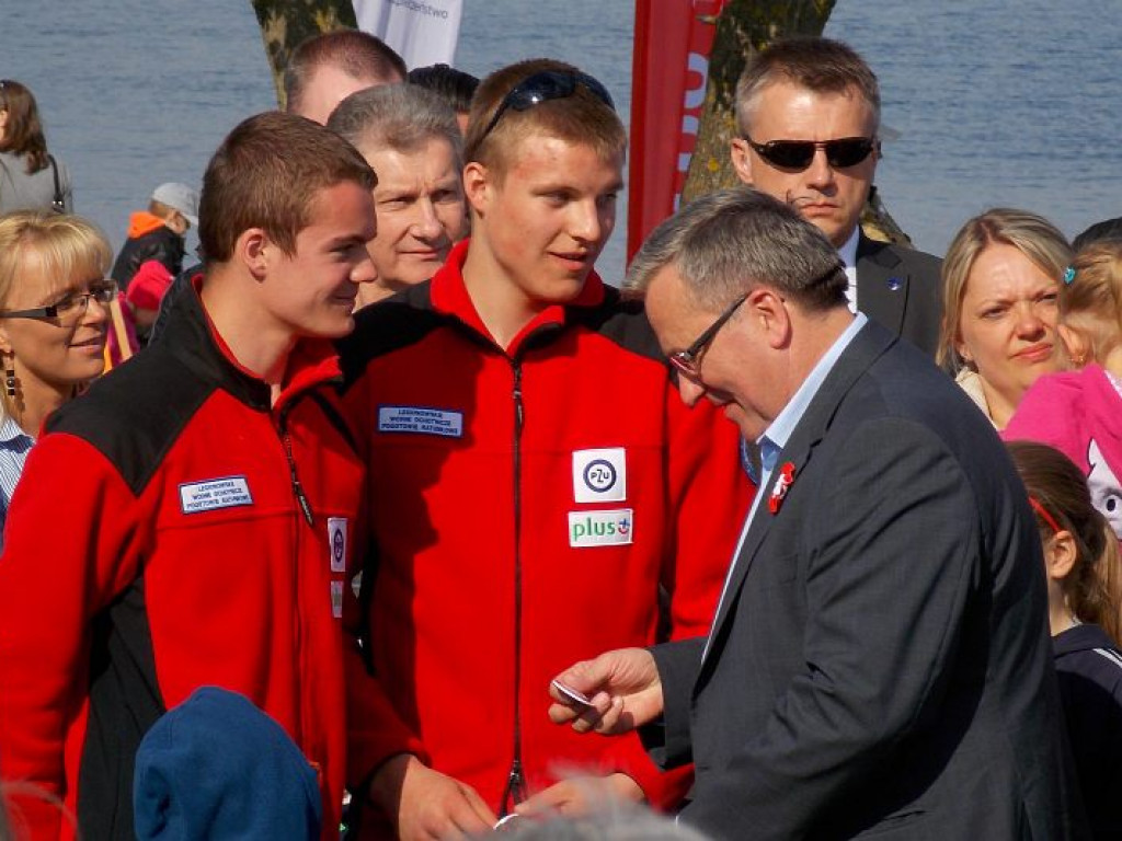 Zegrze Płd: Piknik WOPR - gość specjalny Prezydent Komorowski