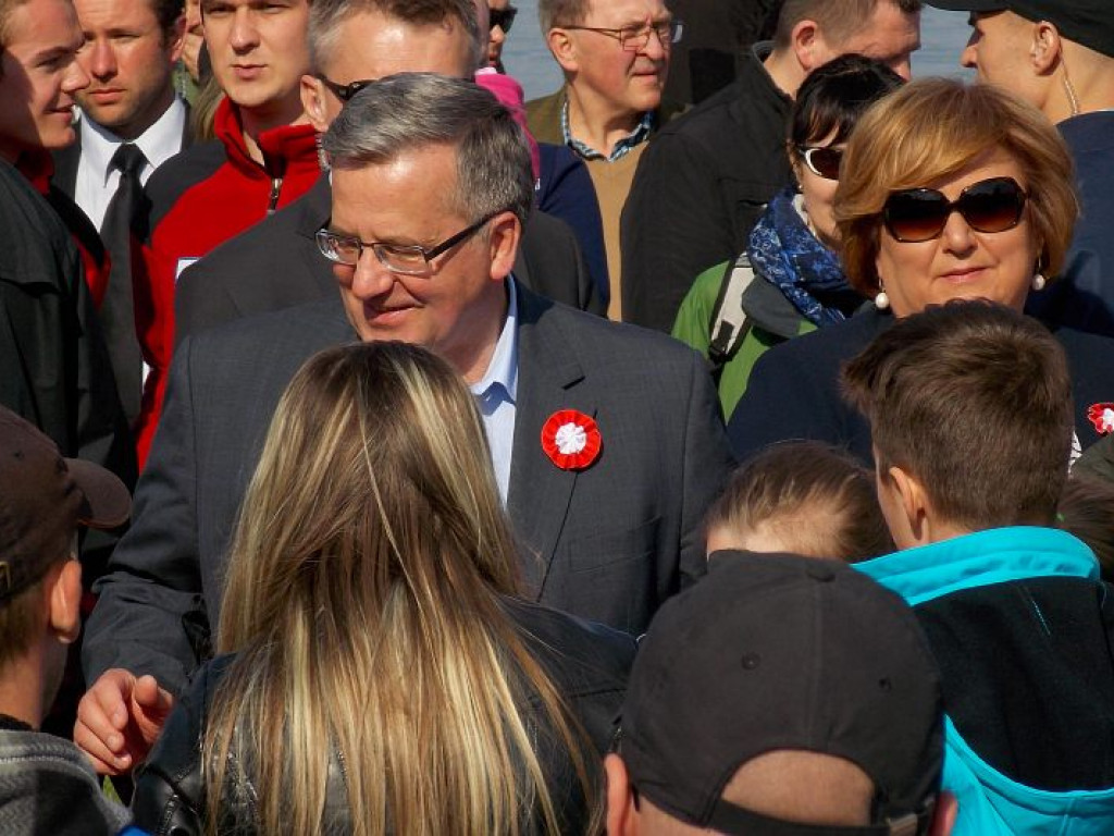 Zegrze Płd: Piknik WOPR - gość specjalny Prezydent Komorowski