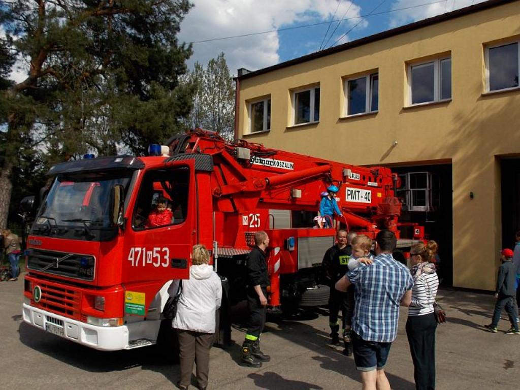 Legionowo: Dzień Otwartych Strażnic najbardziej ucieszył dzieci!