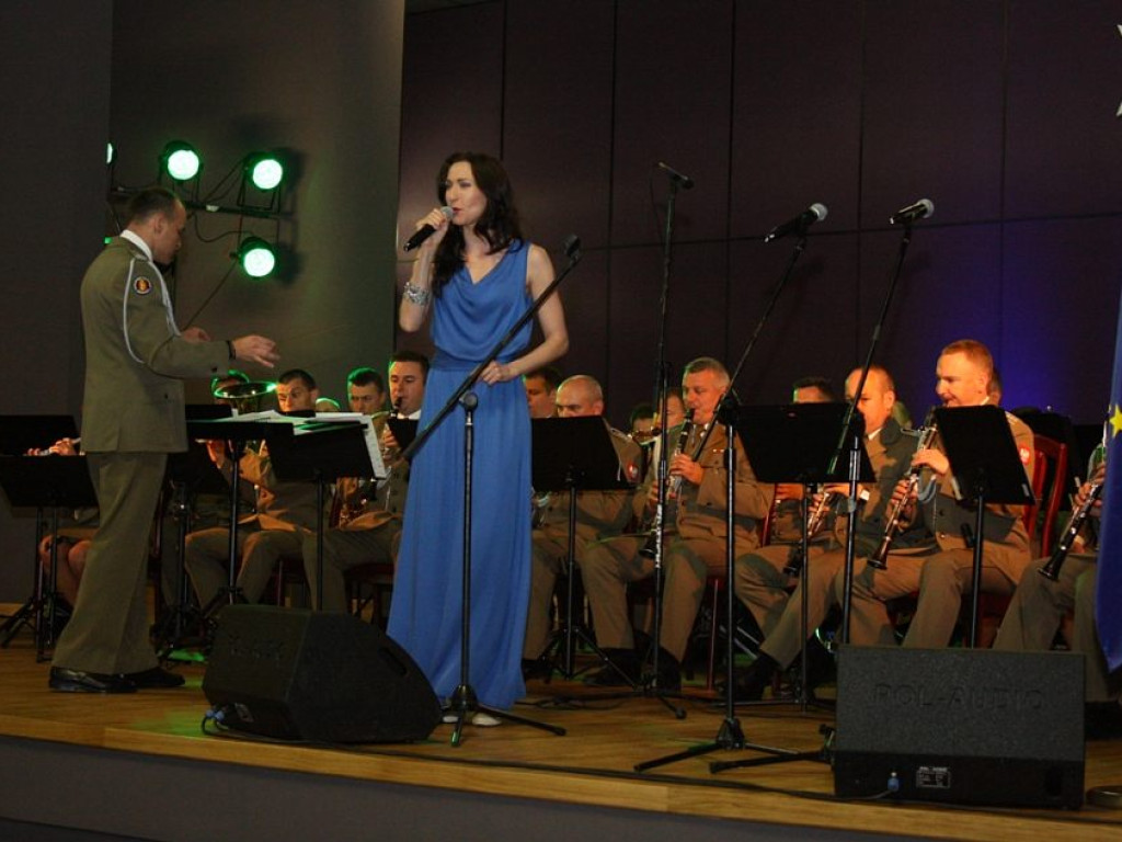 Dzień Flagi RP oraz Narodowe Święto 3-go Maja w zegrzyńskim Centrum