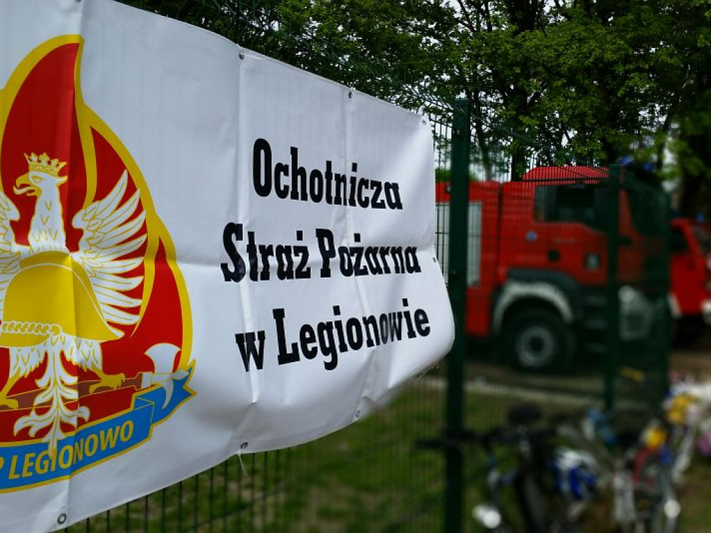 Legionowski: Święto strażaków. Czerwone samochody pod Areną