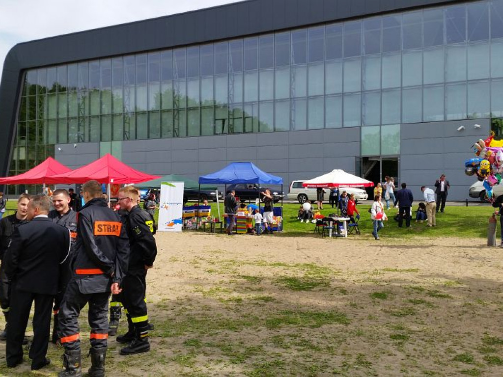 Legionowski: Święto strażaków. Czerwone samochody pod Areną