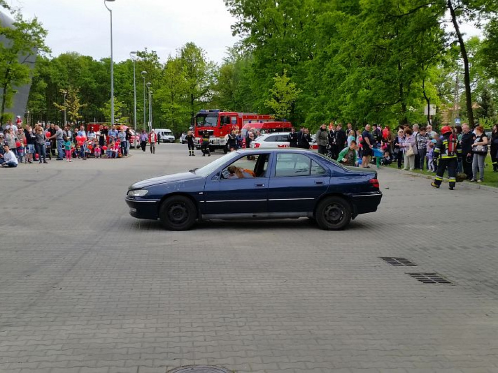 Legionowski: Święto strażaków. Czerwone samochody pod Areną