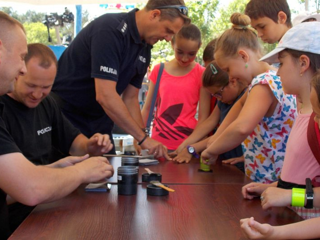 Legionowo: Uczniowie zwiedzili Centrum Szkolenia Policji