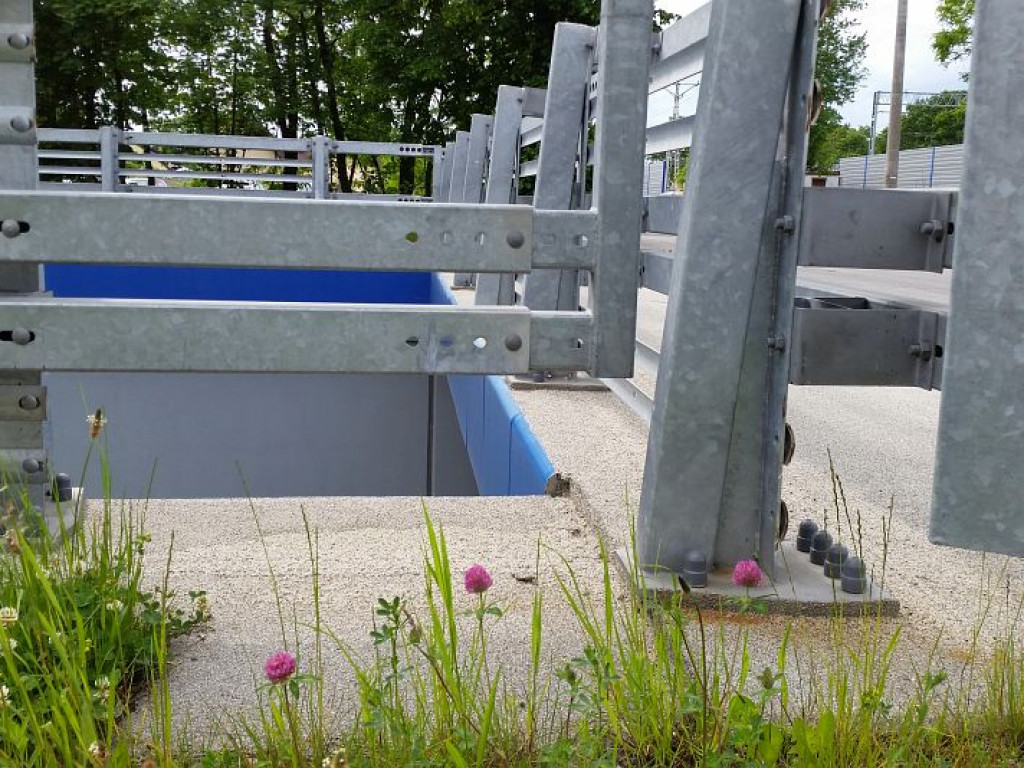 Legionowo: Barierki przy tunelu do poprawki