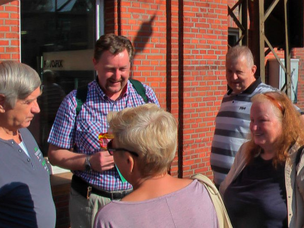 Seniorzy z Uniwersytetu Trzeciego Wieku w niemieckim Lingen