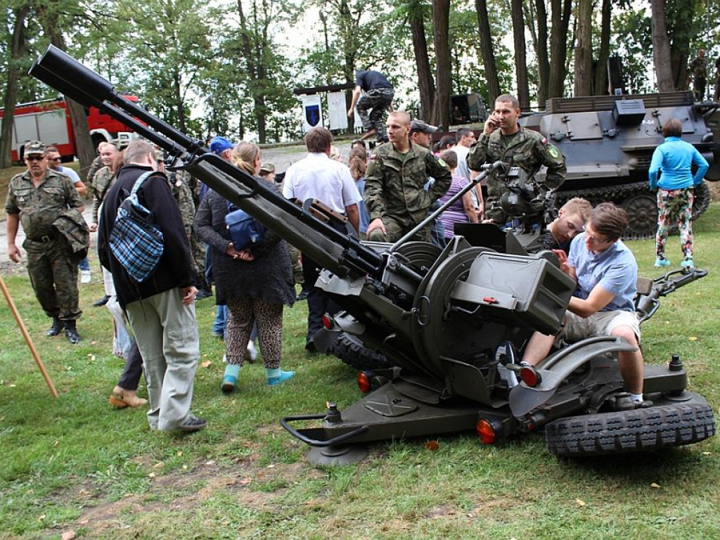 Festyn Żołnierski z okazji święta zegrzyńskiego Centrum