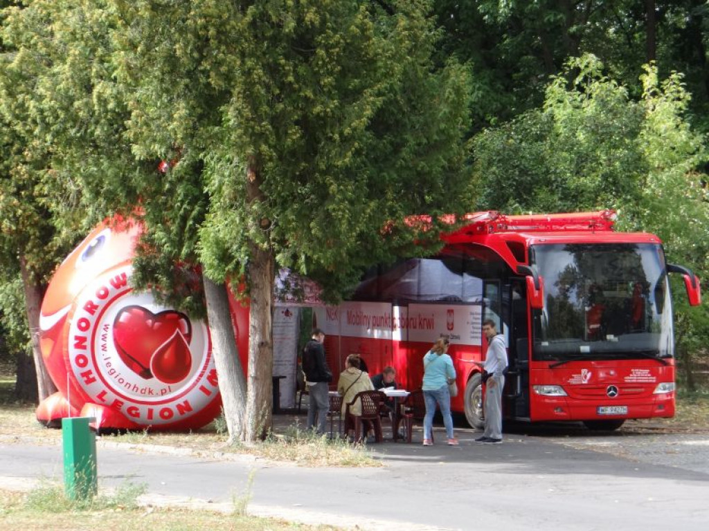 Jabłonna: Pomimo ulewy Święto Gminy się udało