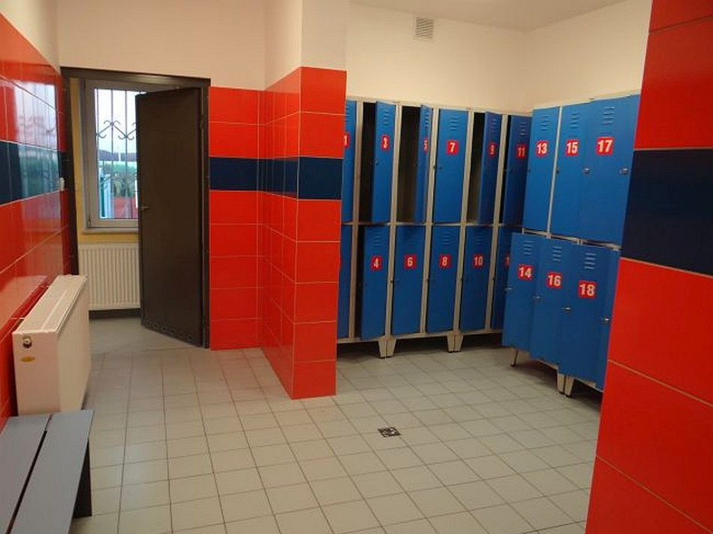 Jabłonna: Basen znów otwarty