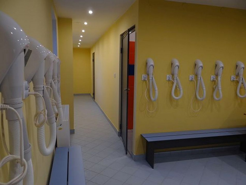 Jabłonna: Basen znów otwarty