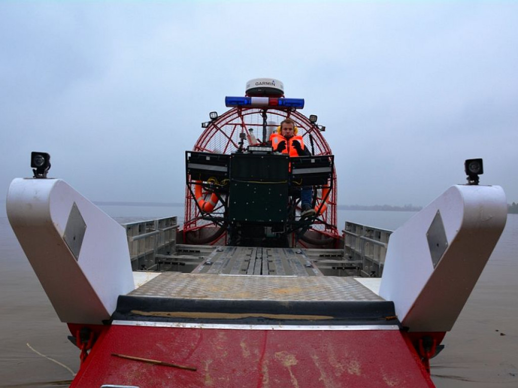 Zegrze: Służby testowały platformę do ewakuacji