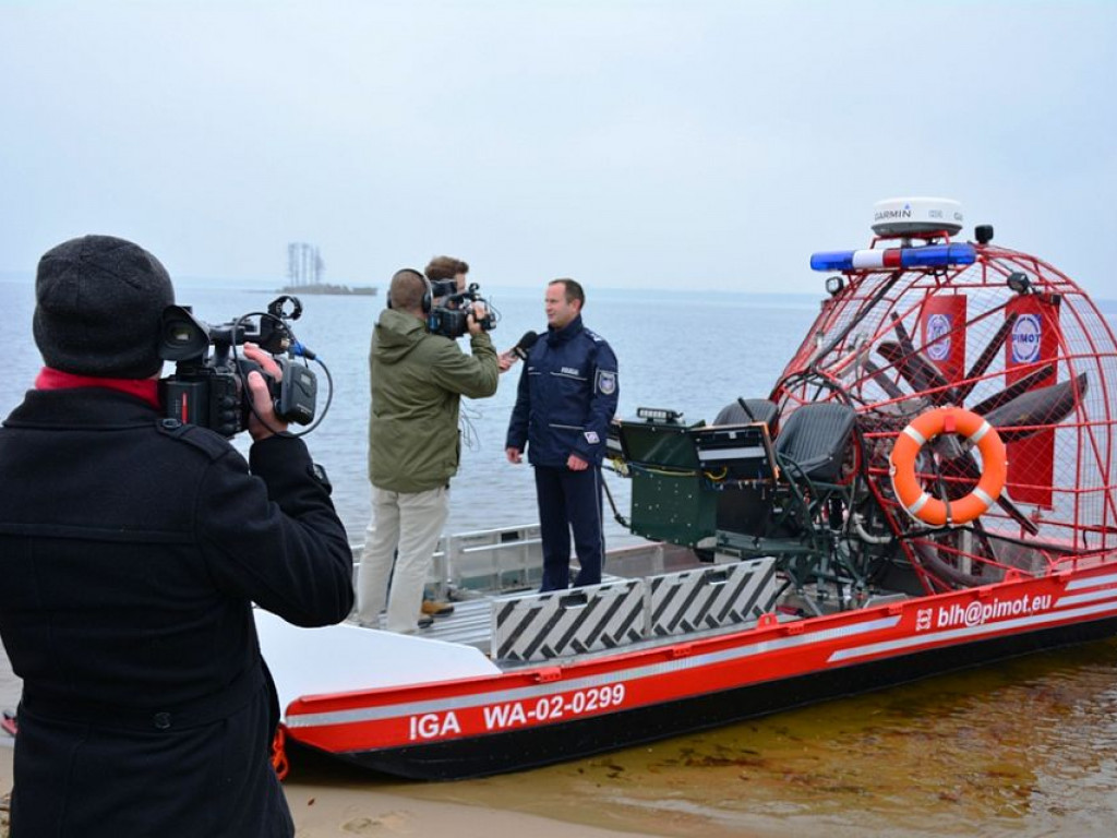 Zegrze: Służby testowały platformę do ewakuacji