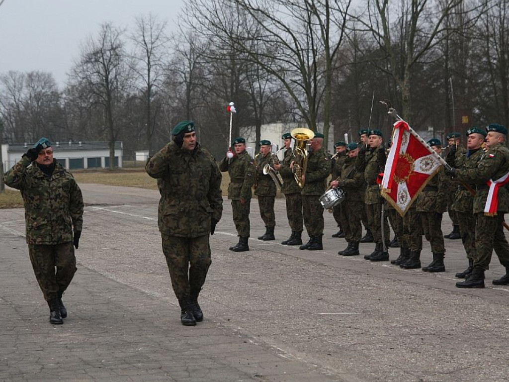 Serock: Żołnierze CSŁiI uczcili Dzień Pamięci 