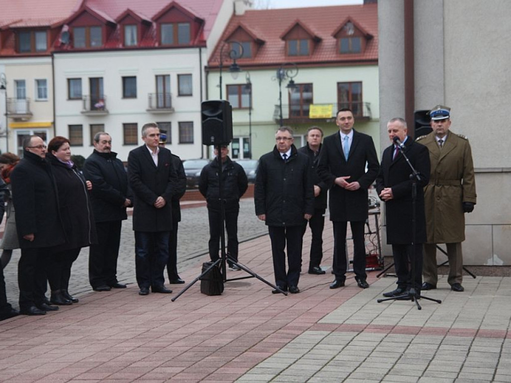 Serock: Żołnierze CSŁiI uczcili Dzień Pamięci 