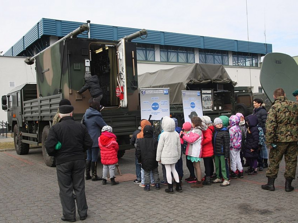 Wyszków: VI Wiosenne Spotkania z Wojskiem (galeria)