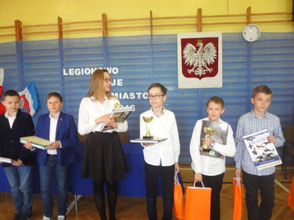 Legionowo: Miejski konkurs historyczny szkół podstawowych. Najlepsi uczniowie z 
