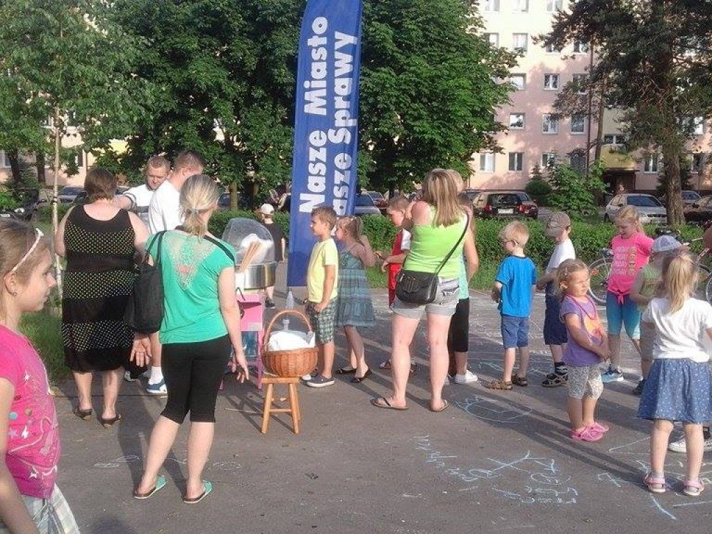 Legionowo: Namaluj swój plac zabaw, czyli protest z uśmiechem na ustach