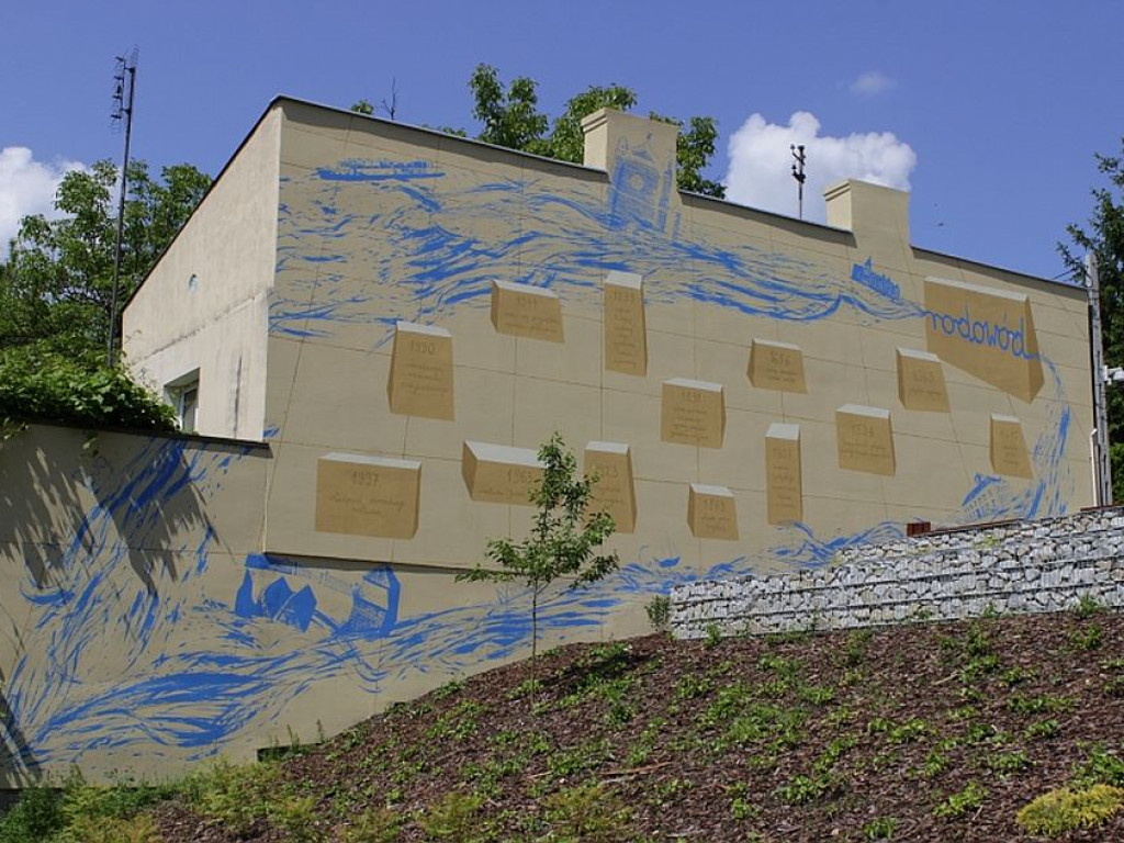 Serock: Nowy mural przy ul. św. Wojciecha