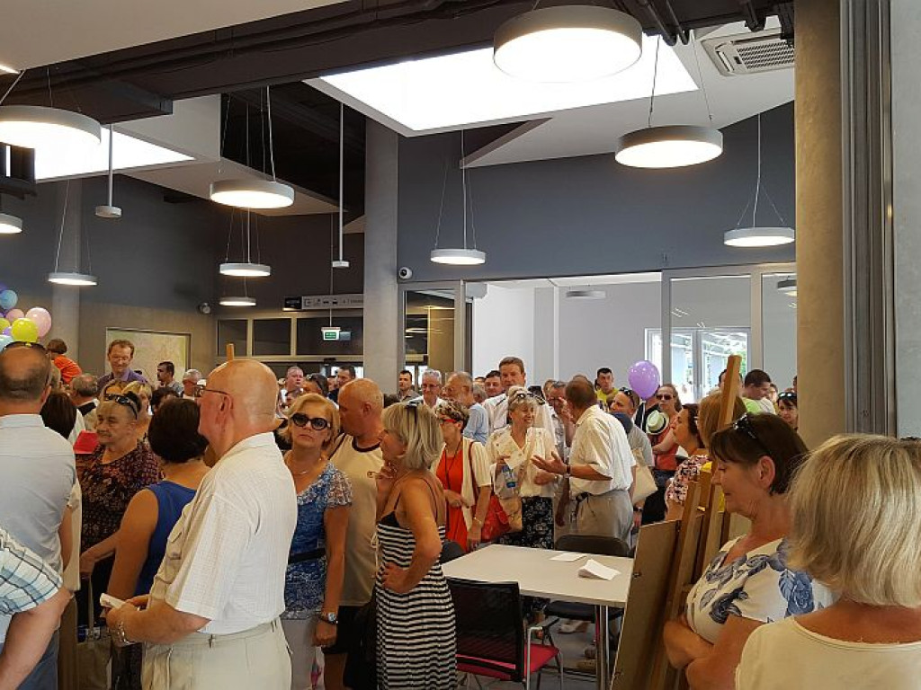 Legionowo: Po wielu latach budowy otworzyli nowy dworzec (galeria)
