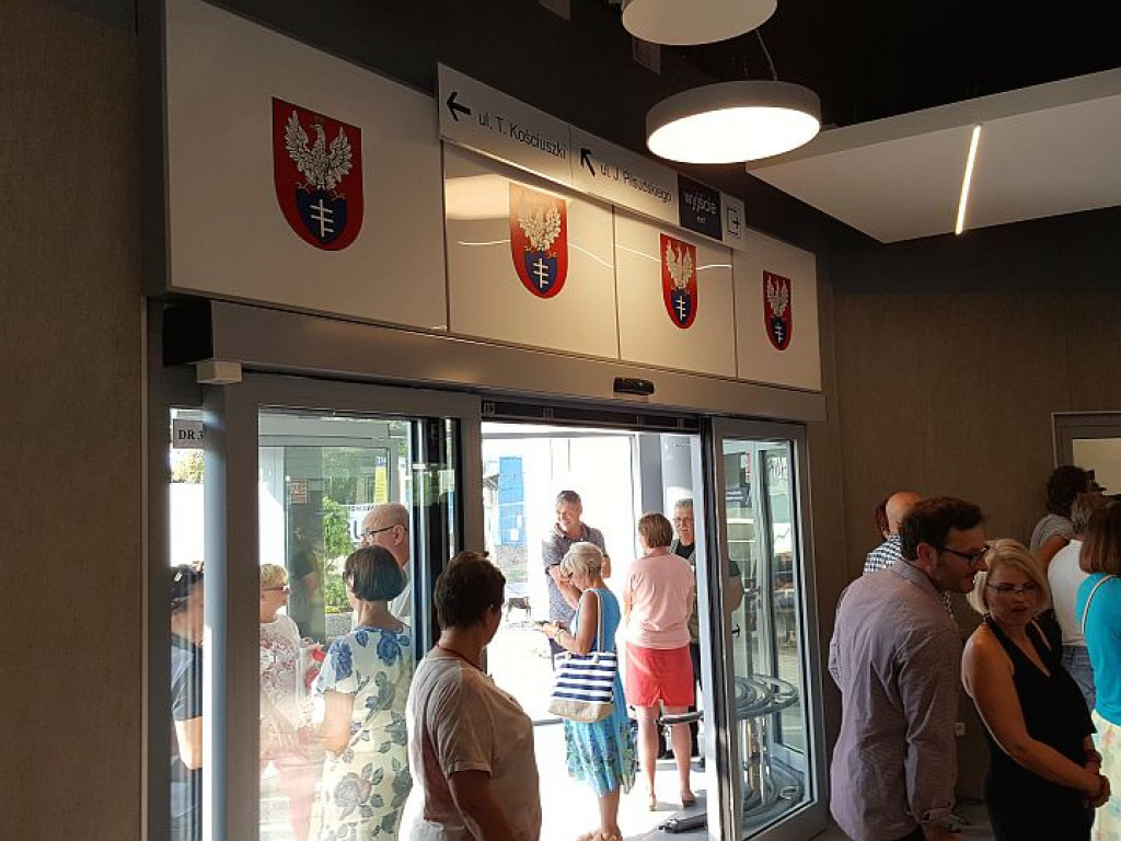 Legionowo: Po wielu latach budowy otworzyli nowy dworzec (galeria)