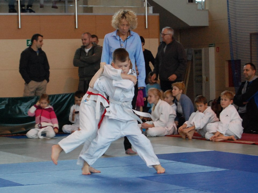 Legionowo: Mistrzostwa Policji na 10-lecie sekcji judo Legionowskiego Towarzystwa Sportowego
