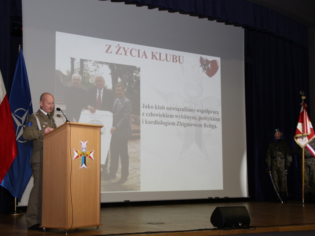 Zegrze: 30-lecie Honorowego Krwiodawstwa w Centrum Szkolenia Łączności i Informatyki