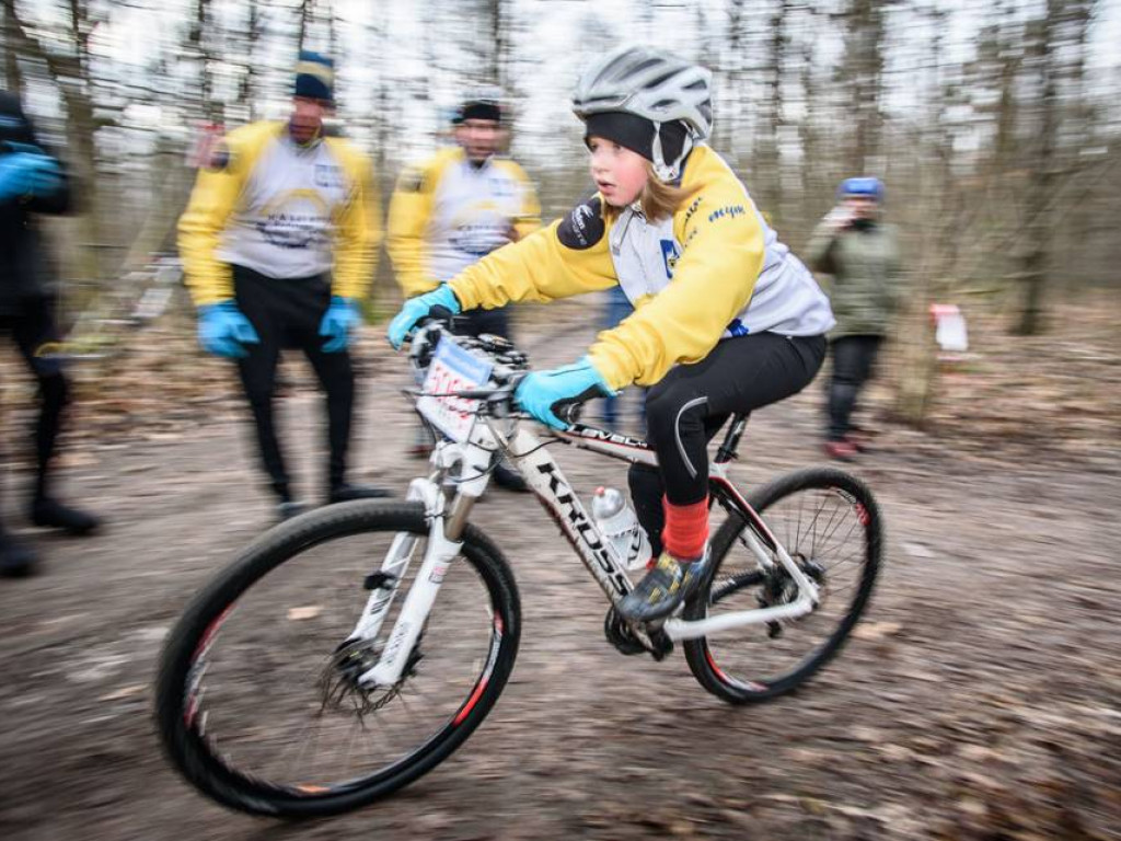 Pierwsze lody przełamane! Inauguracja kolarskiego sezonu w Jabłonnie (galeria)