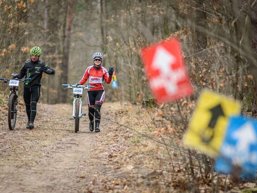 Pierwsze lody przełamane! Inauguracja kolarskiego sezonu w Jabłonnie (galeria)
