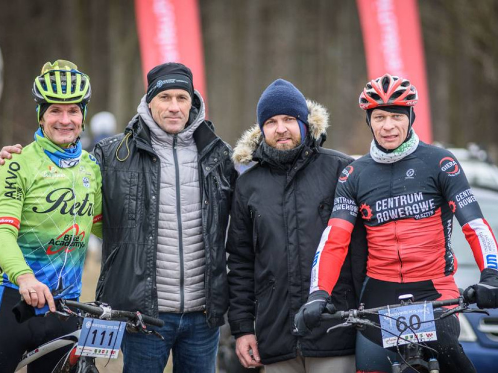 Pierwsze lody przełamane! Inauguracja kolarskiego sezonu w Jabłonnie (galeria)