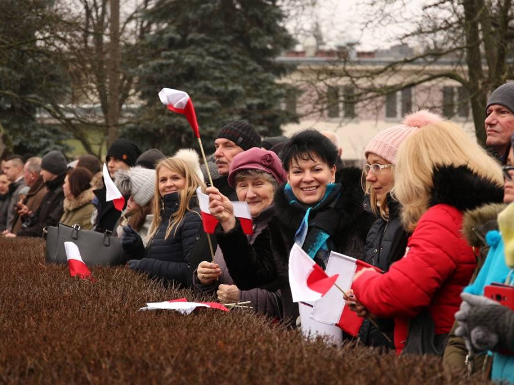 Ślubowali wierność Ojczyźnie. Złożyli przysięgę na sztandar zegrzyńskiego Centrum