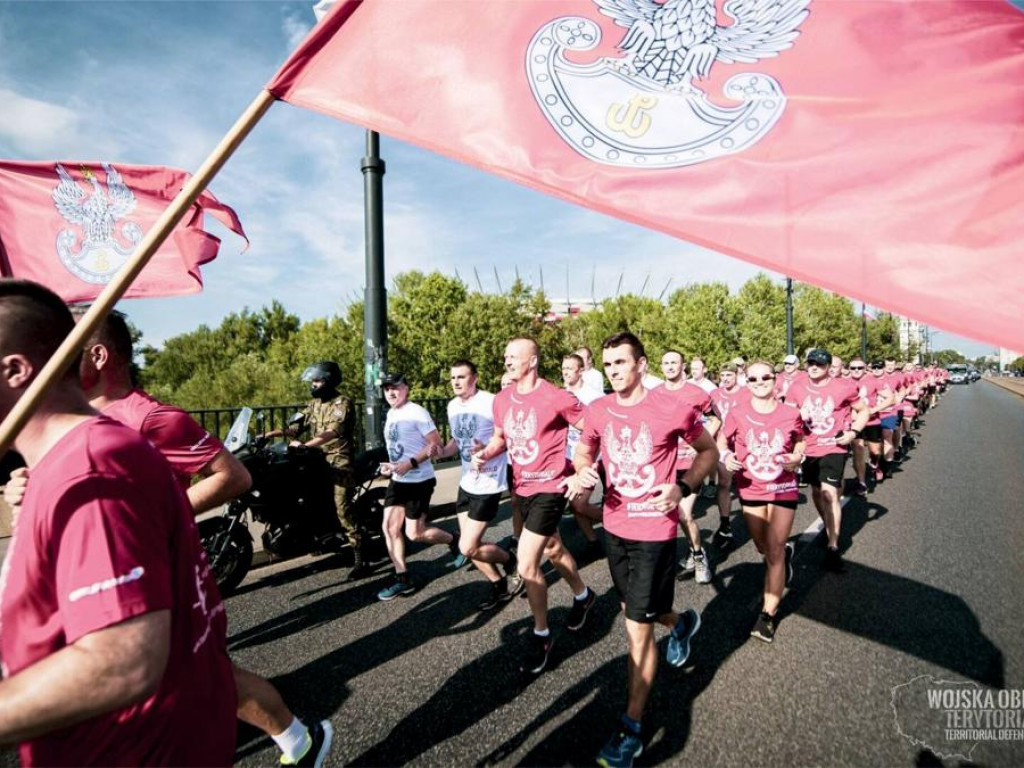 Region: Żołnierze WOT pobiegli dla Niepodległej (galeria)