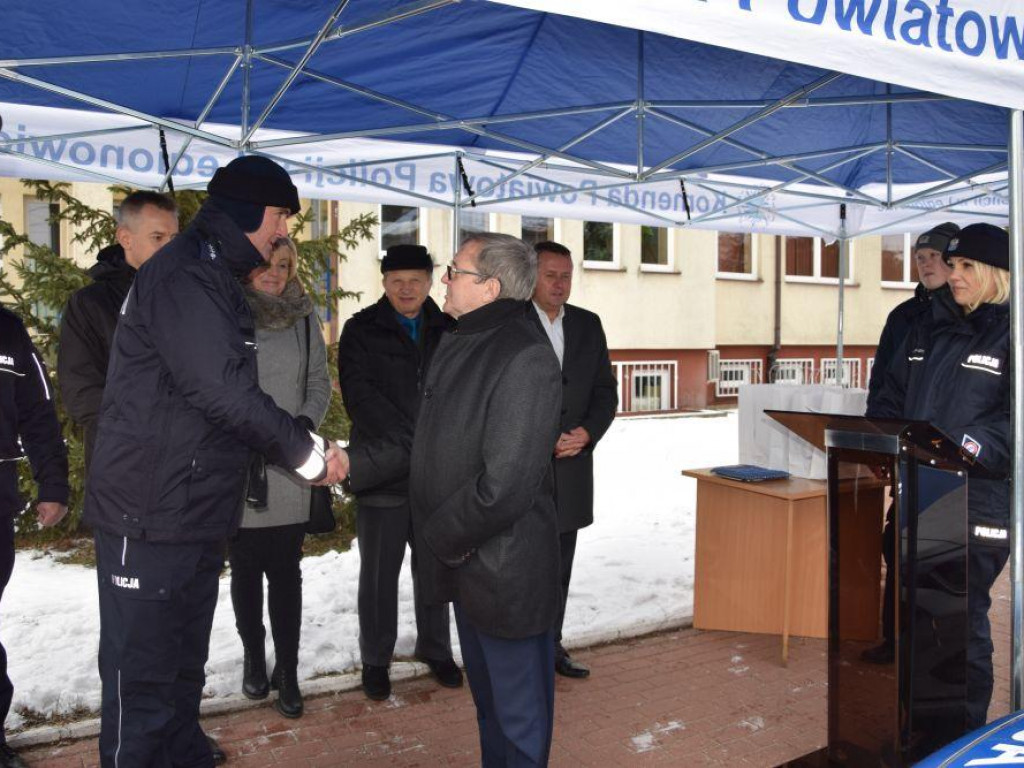 Legionowski: Policja dostała cztery nowe radiowozy (galeria)
