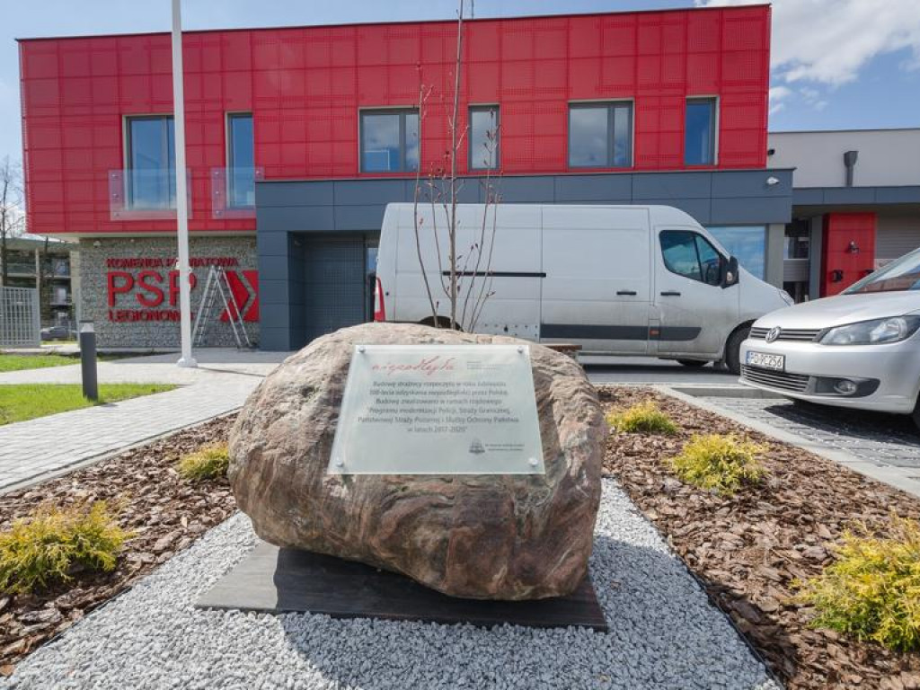 Legionowo: Nowa komenda Straży Pożarnej już oficjalnie odebrana