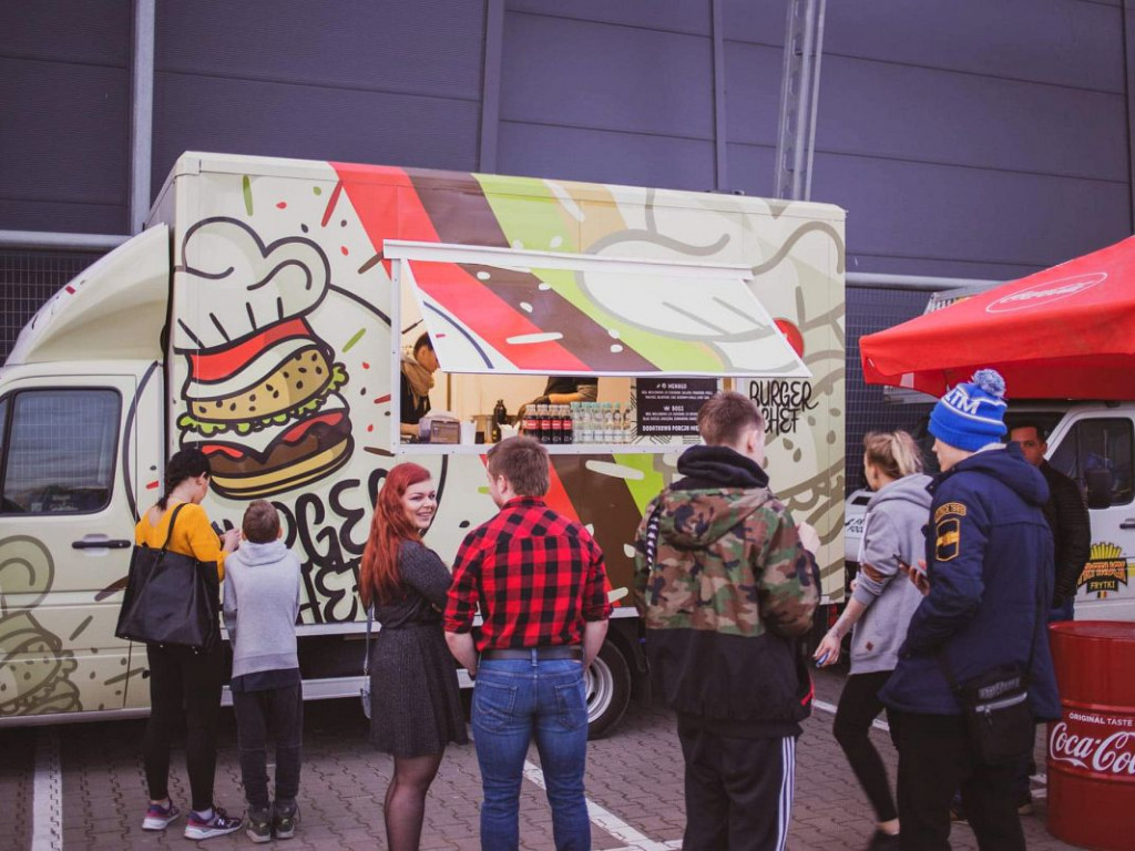 Foodtrucki wkrótce zawitają do Legionowa!