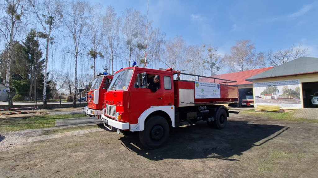 Dwa pojazdy gaśnicze z OSP pomogą w Ukrainie