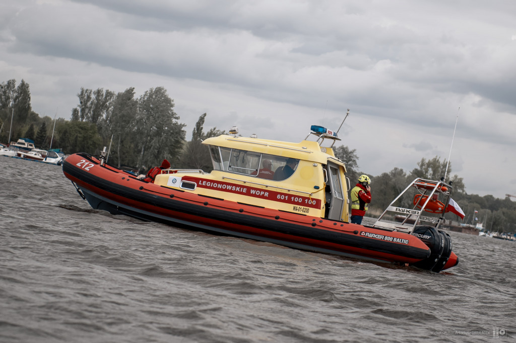 Manewry wojskowe na Zalewie Zegrzyńskim