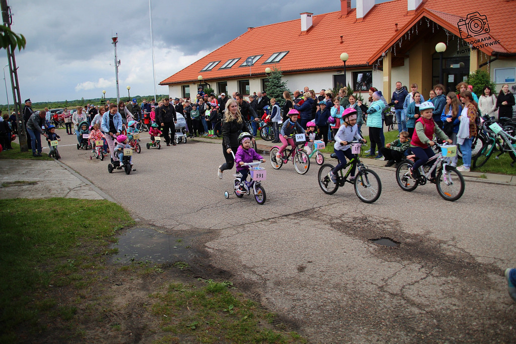 Dzień Dziecka i święto szkoły w Janówku Pierwszym