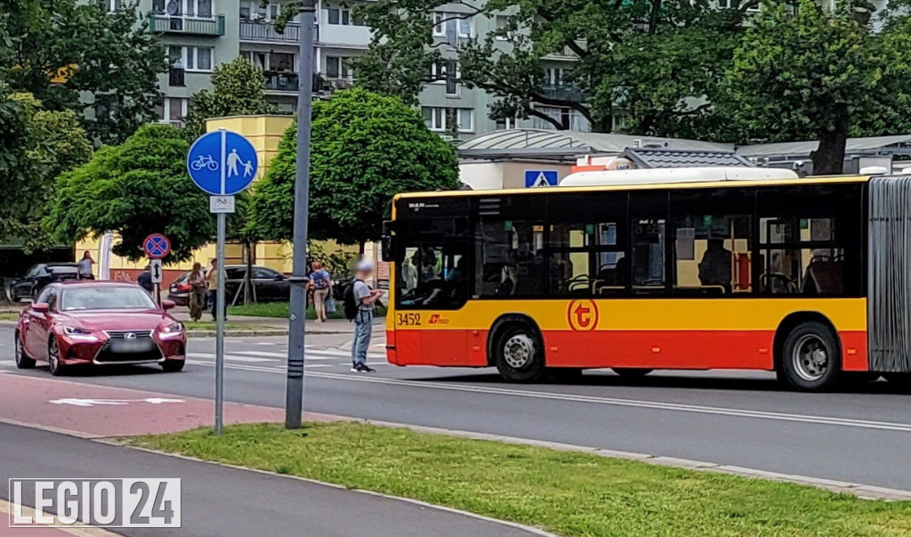 Blokował ruch uliczny na Sowińskiego w Legionowie
