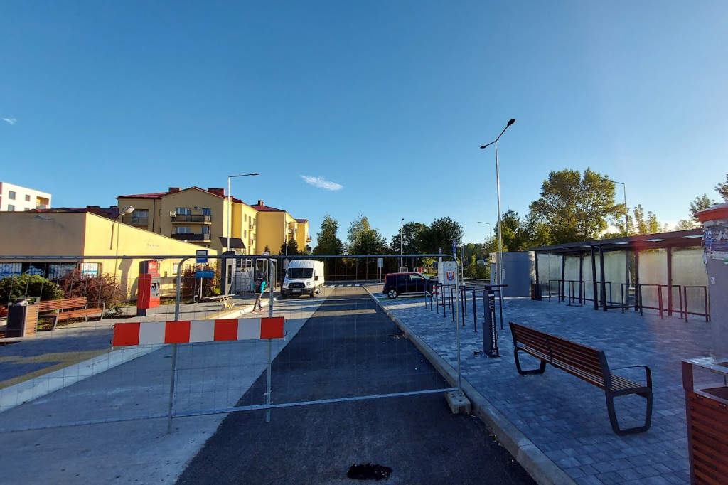 Centrum przesiadkowe na os. Młodych już gotowe