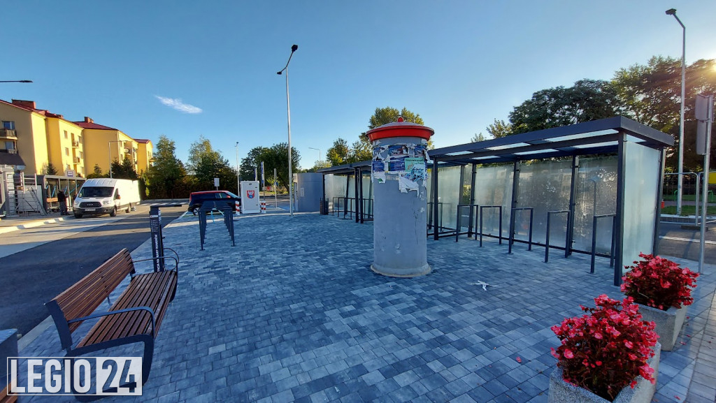 Centrum przesiadkowe na os. Młodych już gotowe