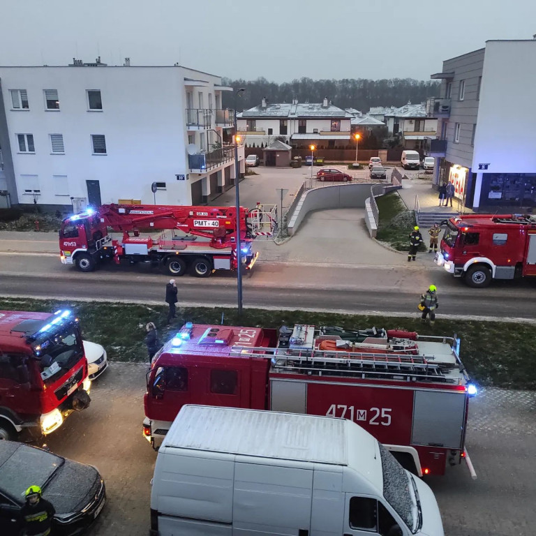 Pożar mieszkania przy ul. Akademijnej w Jabłonnie